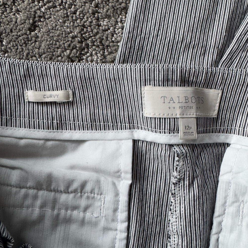 TALBOTS Black and White Striped Womens Capri Pant (Size 12) - Picture 3 of 3